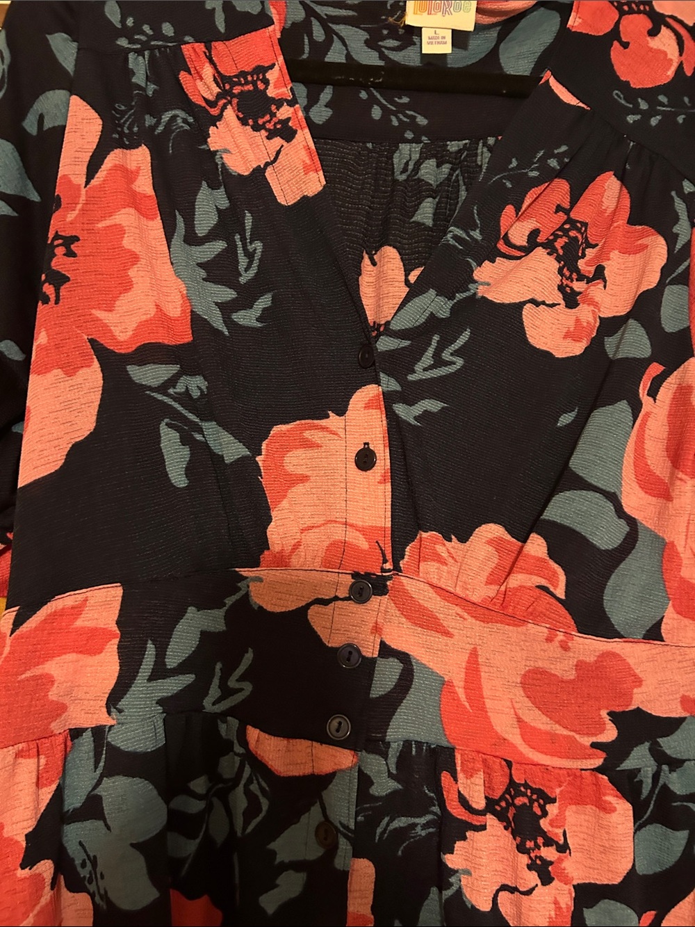Lularoe - Picture 3 of 5